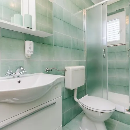 Mladen P Penzion Banjol